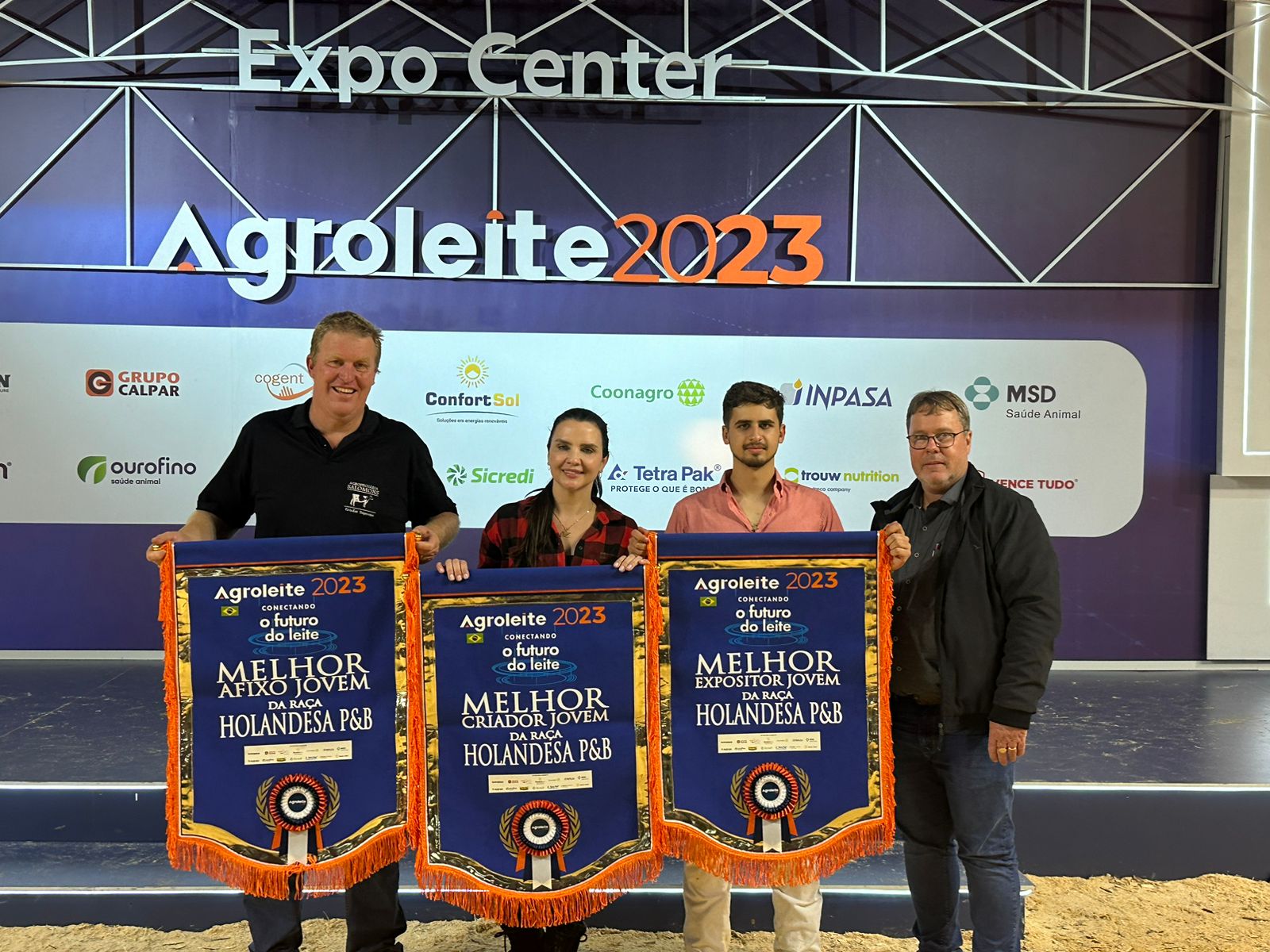 Melhor Criador, Expositor e Afixo Gado Jovem PB