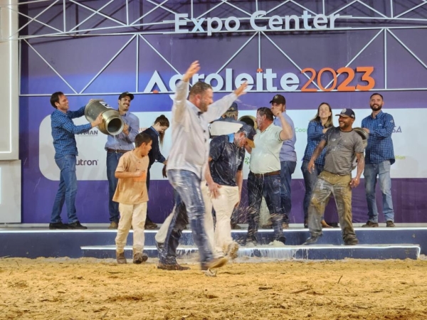 Celebração de Excelência e Dedicação: Parabéns aos Vencedores do Torneio Leiteiro da Agroleite 2023